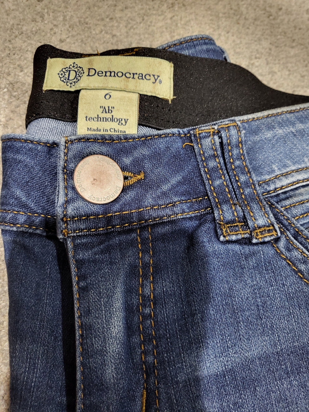 Democracy Women's Dark Blue Skinny Jeans